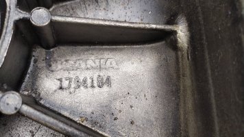 Передняя крышка двигателя Scania