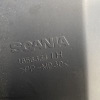 Обшивка двери левой Scania G
